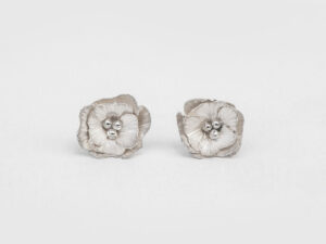 Boucles d&rsquo;oreilles Délicatesse 1 fleur M