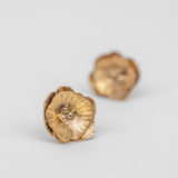 Boucles d'oreilles Délicatesse 1 fleur M or – Image 3