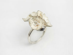 Bague Délicatesse 3 fleurs argent