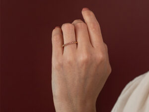 Alliance ALIS 2 mm – or 18k et saphirs