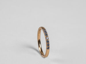 Alliance ALIS 2 mm – or 18k et saphirs