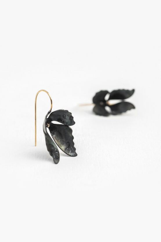 Boucles d'oreilles MIMESIS simple acier et or 18k