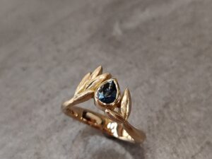 Bague Oléa tiare or 18k et pierre