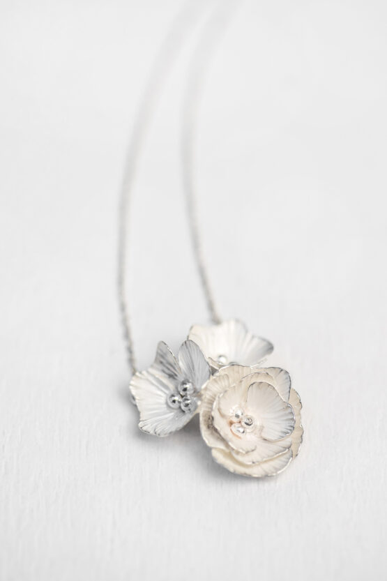 Collier Délicatesse 3 fleurs argent