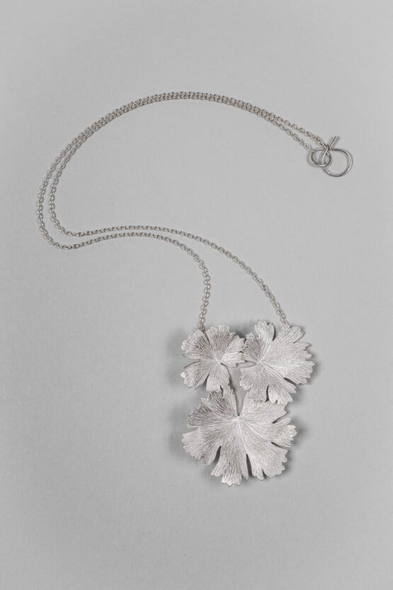 Collier Herbes Folles 3 feuilles argent – Image 2