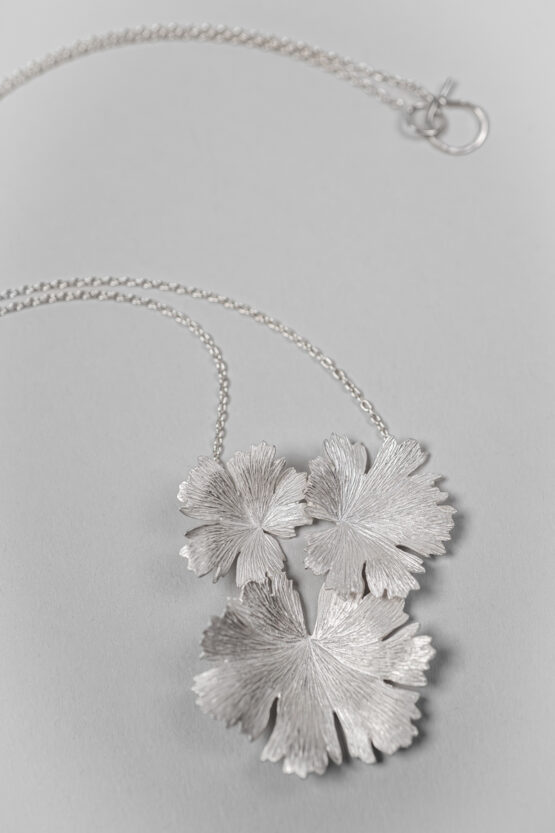 Collier Herbes Folles 3 feuilles argent – Image 4