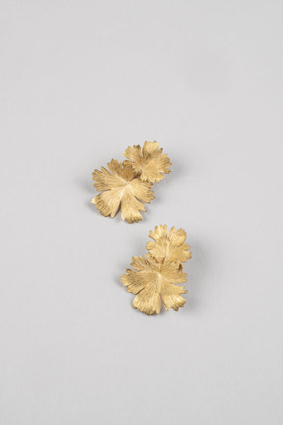 Boucles d'oreilles Herbes Folles 2 feuilles en or