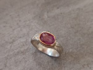Bague Oléa argent, or rouge et pierre