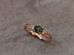 Bague Oléa or rouge et saphir